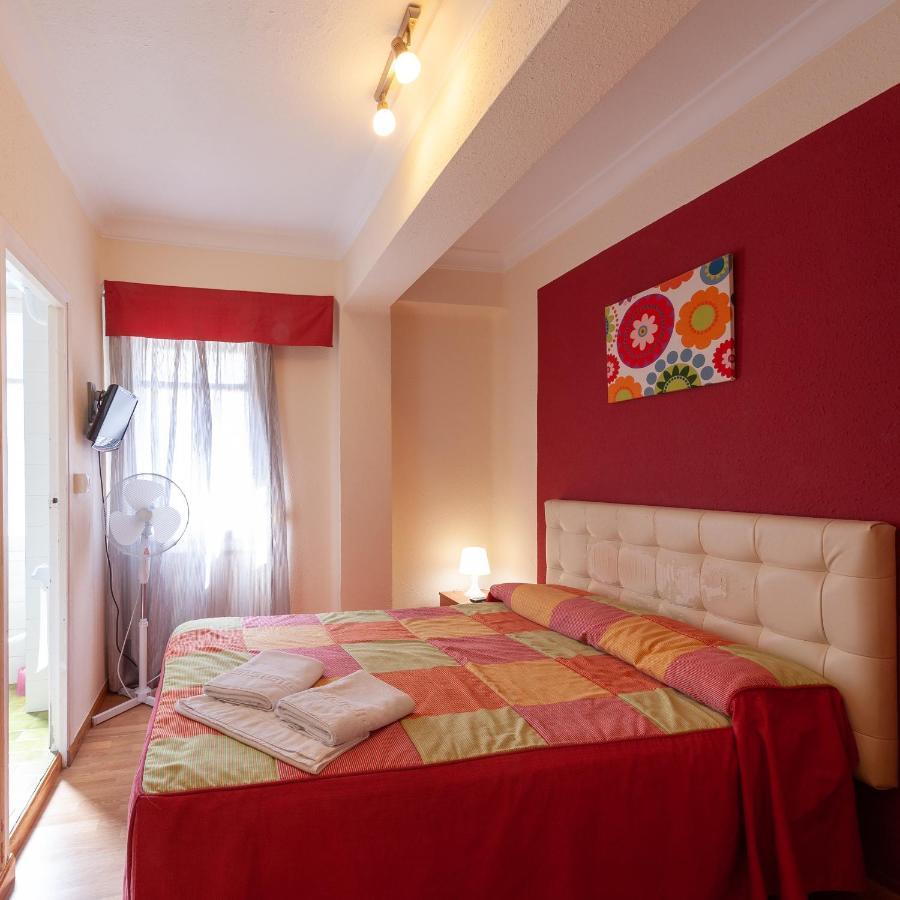 Hostal Manjon Burgo Esterno foto