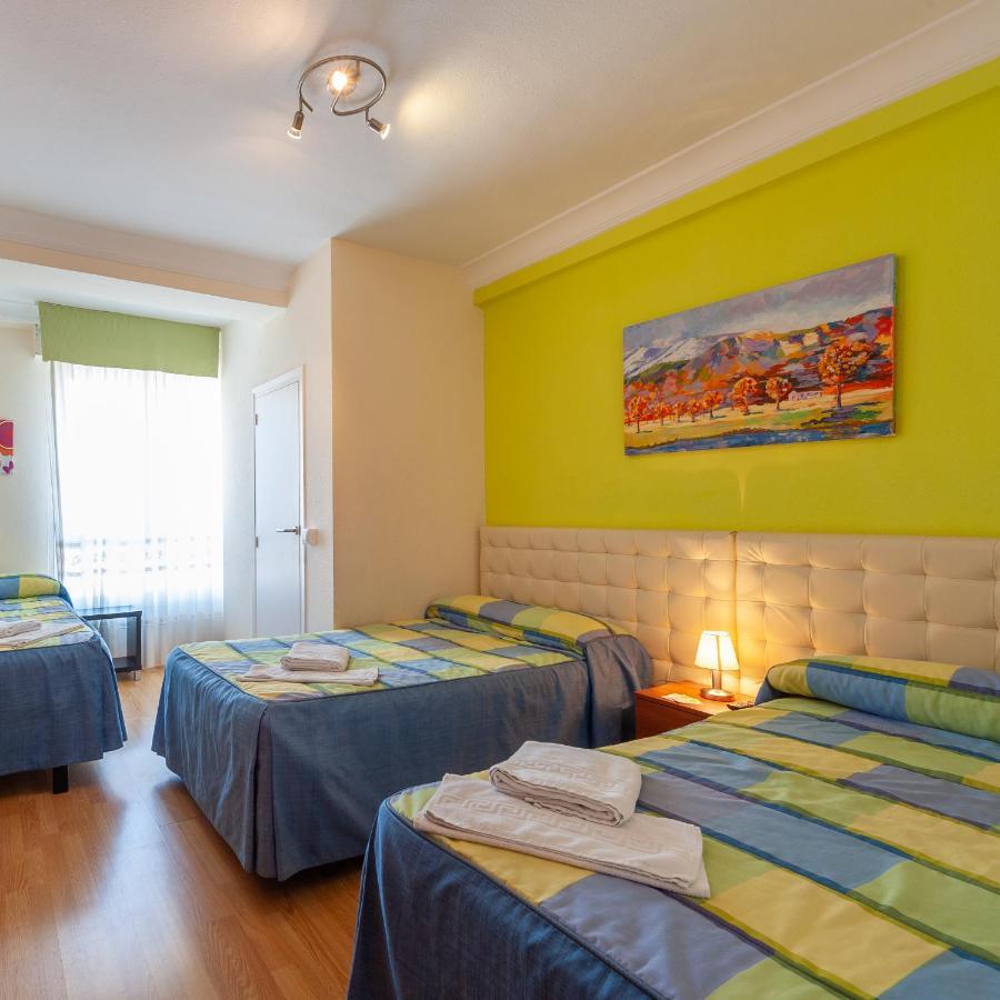 Hostal Manjon Burgo Esterno foto