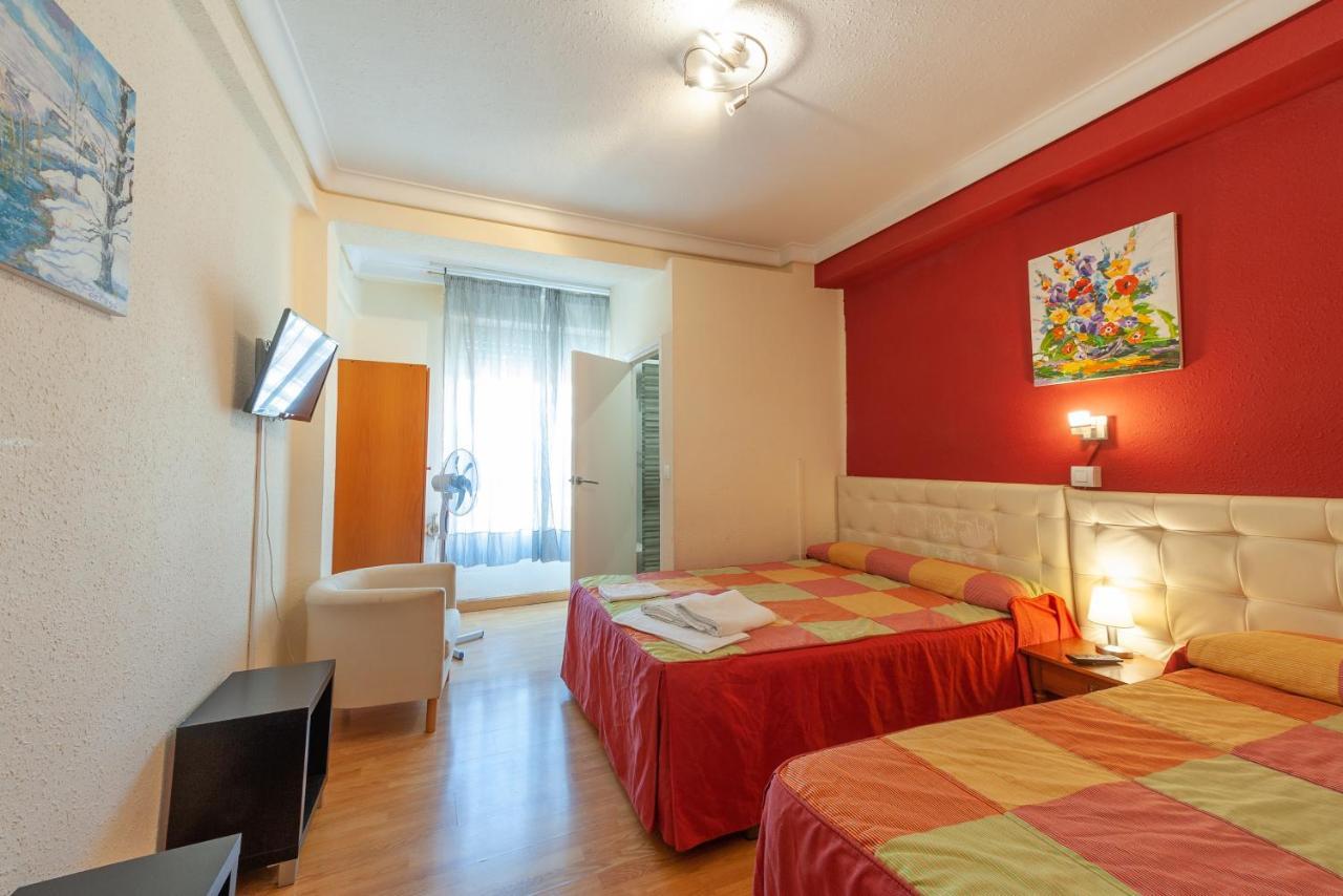 Hostal Manjon Burgo Esterno foto